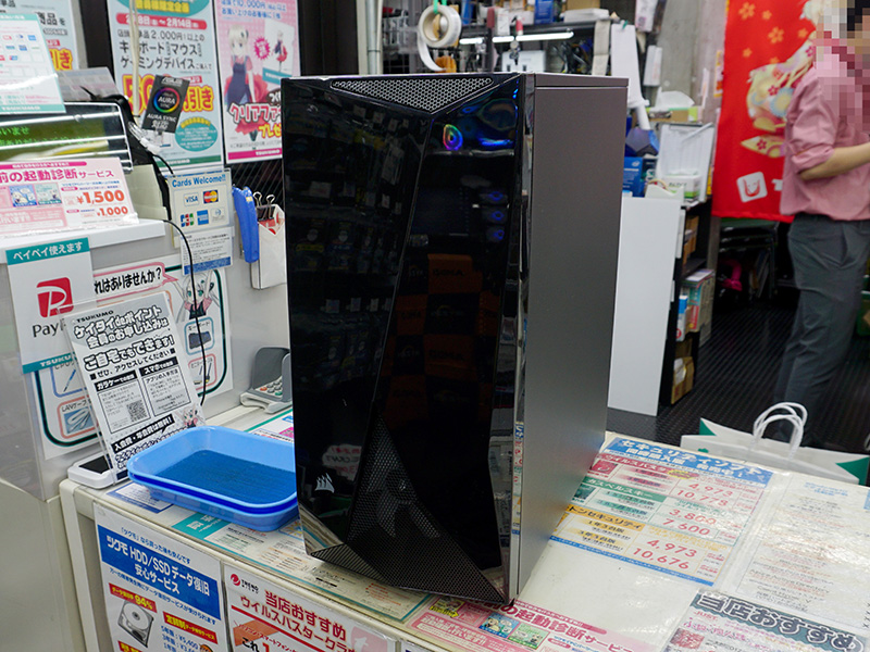 ケースとPC 4面に遮音材を貼り付けた静音ミドルタワー、RAIJINTEK「ZOFOS