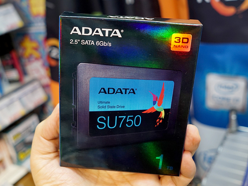 2562円 正規品販売！ A-DATA Technology ASU800SS-256GT-C 内蔵SSD SU800 256GB 2.5インチ 3D NAND SATA 6Gb DRAMキャッシュ搭載 3年保証