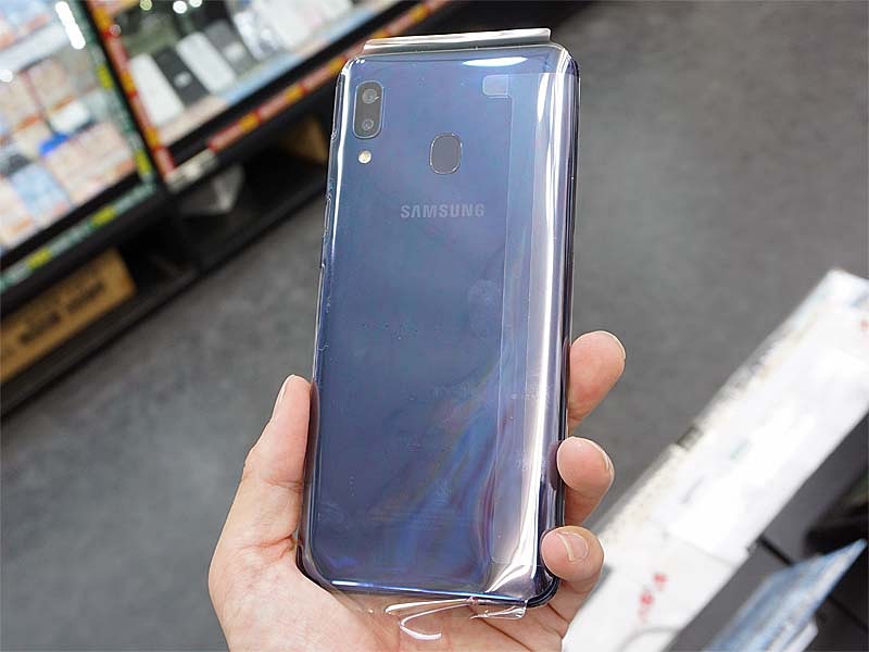 Android 9.0搭載の安価な6.4型スマホ「Galaxy A20」が直輸入、実売