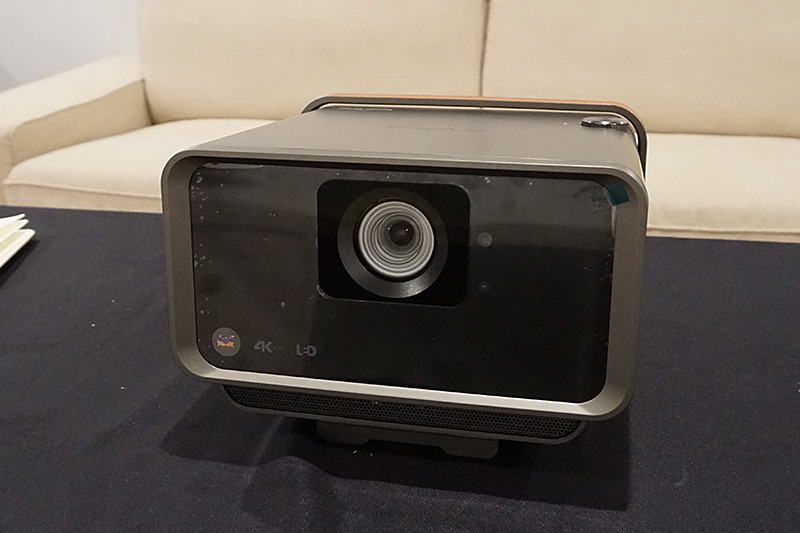 プロジェクター　4台 Amazon | 60-150インチ16:9/4:3 プロジェクタースクリーン100型