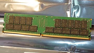 1枚で64GBのDDR4-3200メモリが52,800円、アークで在庫販売中 - AKIBA