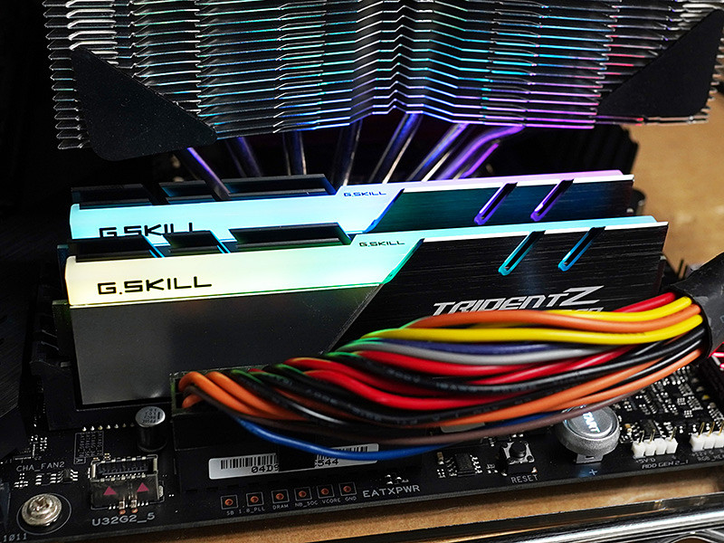 G.Skill Trident Z neo  DDR4-3800 16GB×2