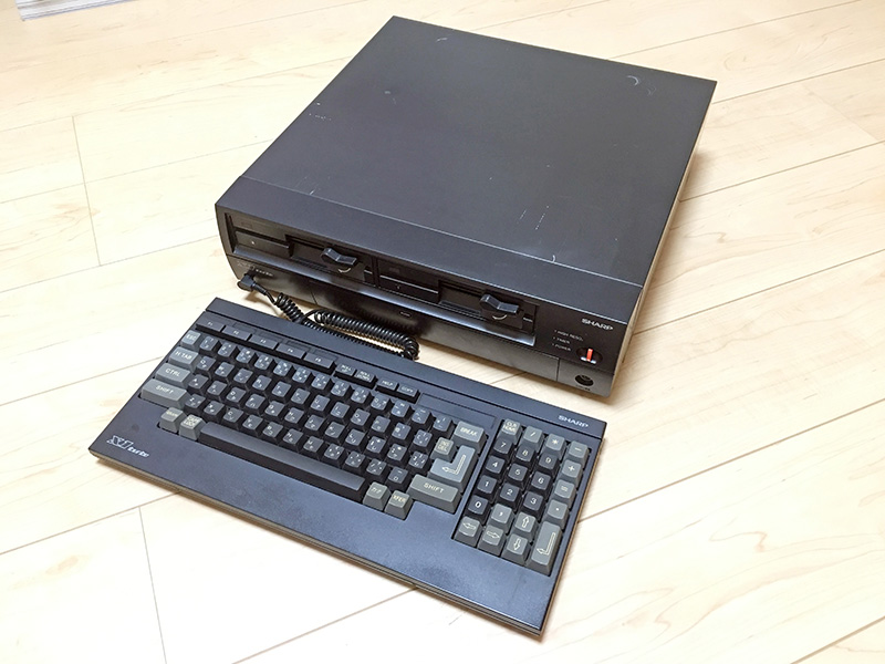 シャープ製のレトロパソコン X1 - タブレット