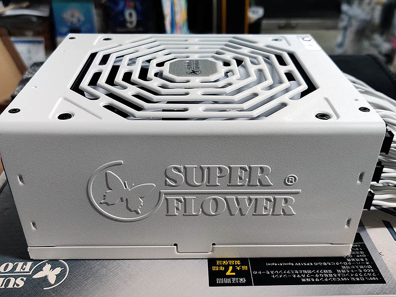 SUPER FLOWER LEADEX PLATINUM SE 1000W-WT - PCパーツ