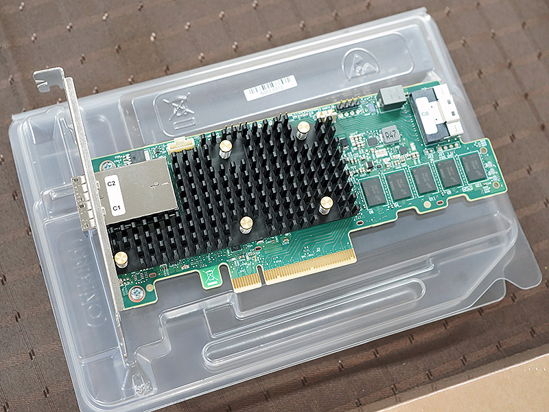 PCIe Gen4対応のRAIDカード「MegaRAID 9500」が入荷、Broadcom製