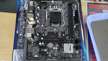 AntecPCケース/ASRock H410M-HDV/ATX電源 Amazon.com: ASROCK H410M-HDV/M.2 Supports 10th Gen Intel® Core