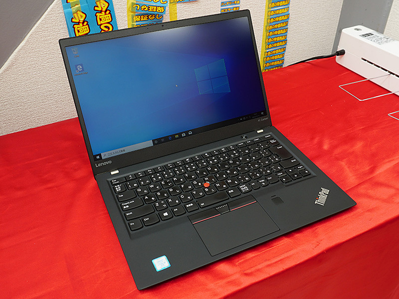 人気の「ThinkPad X1 Carbon」が税込79,800円！Core i5-7300Uや