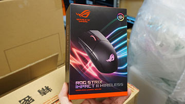 ASUSの有線+無線マウス「ROG Spatha X」が発売、6個のサイドボタンを