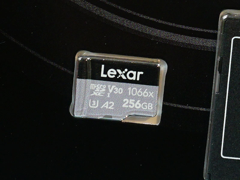 リード最大160MB/sの高速microSDカード「Lexar Professional 1066x