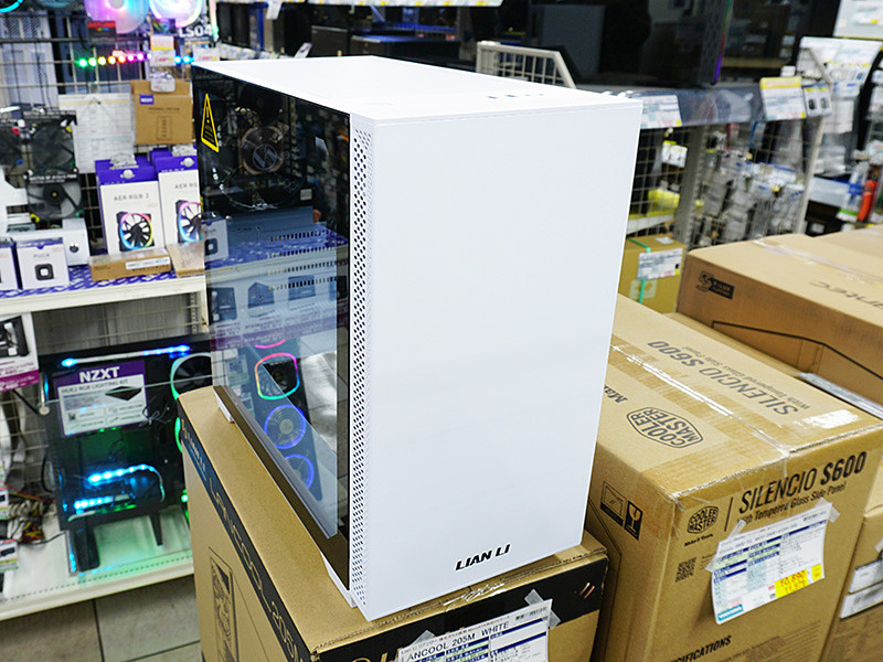 Lian Liのコンパクトなミドルタワー「LANCOOL 205M」が発売、税込7,700円 - AKIBA PC Hotline!