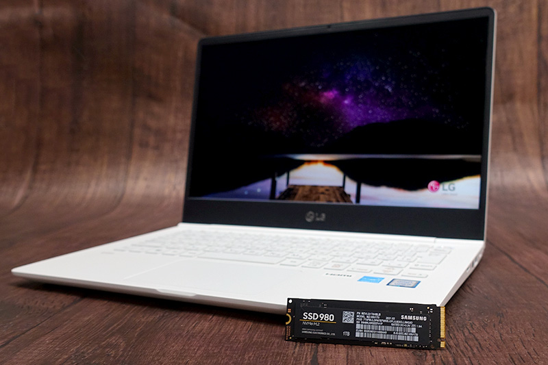 LG gram 13のSSDを1TB NVMe SSDに換装、空き容量を気にせず快適運用 ...
