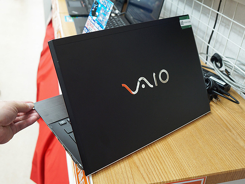 VAIOの13.3型モバイルノートが税込27,800円！Core i5やWindows 10 Pro 