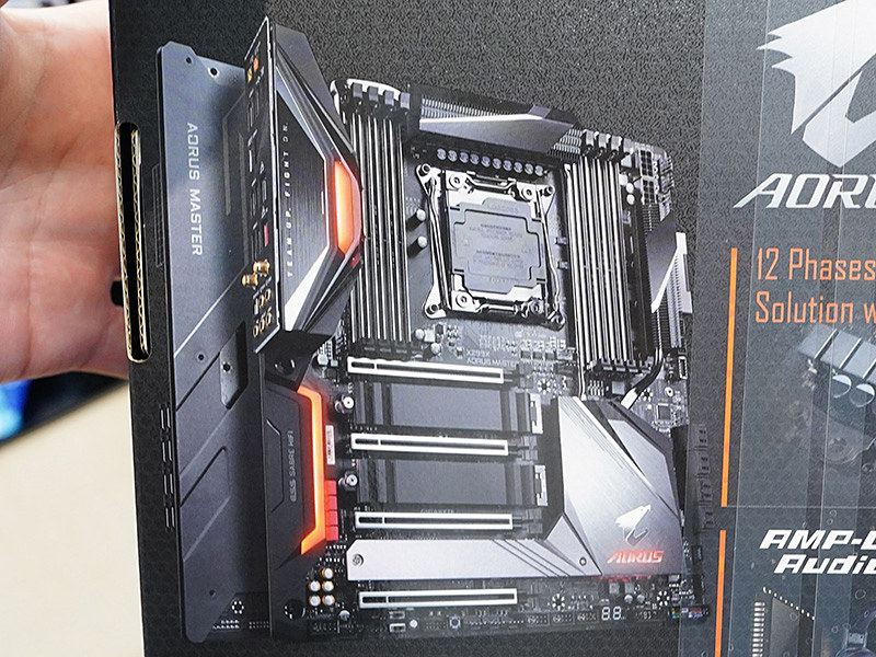 GIGABYTEのCore X対応マザー「X299X AORUS MASTER」に新リビジョン