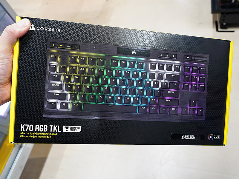 高速入力できるCORSAIRの「K70 RGB TKL CHAMPION」に英語配列モデル