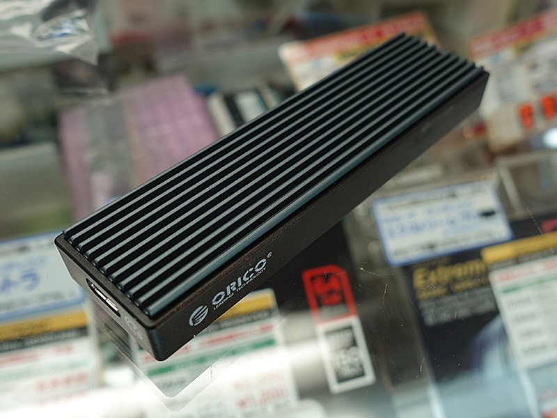 ORICOのM.2 SATA SSD向け外付けケースが1