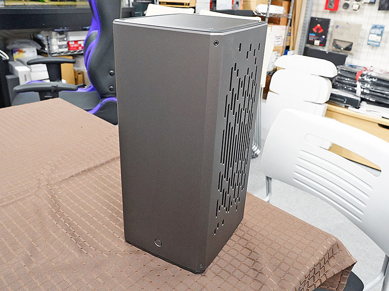 新品に近い] ゲーミング用PCのケースLouqe Raw S1 - PCパーツ