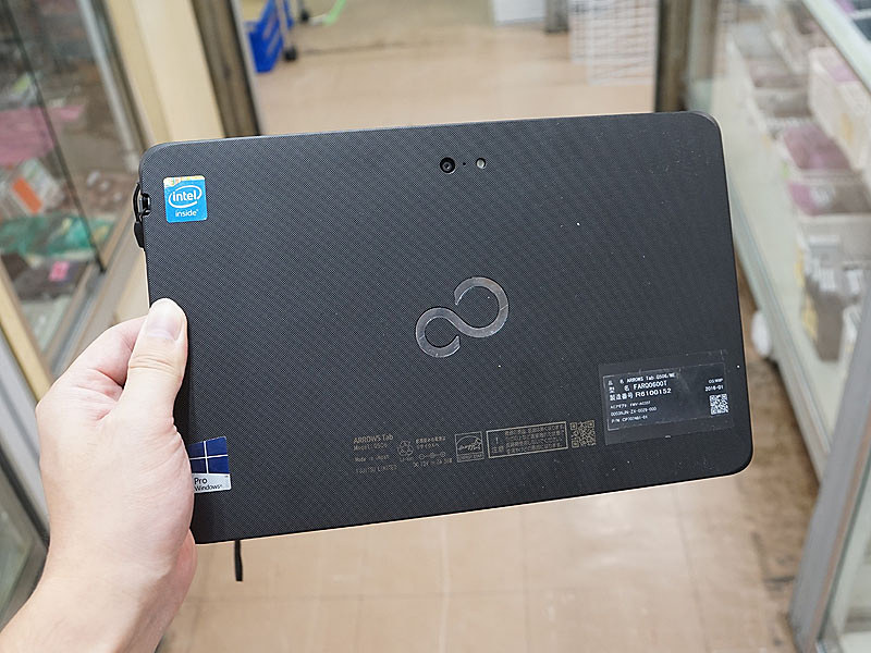 伝説のWindowsタブレット”が8,800円！CCコネクトで中古品セール （取材