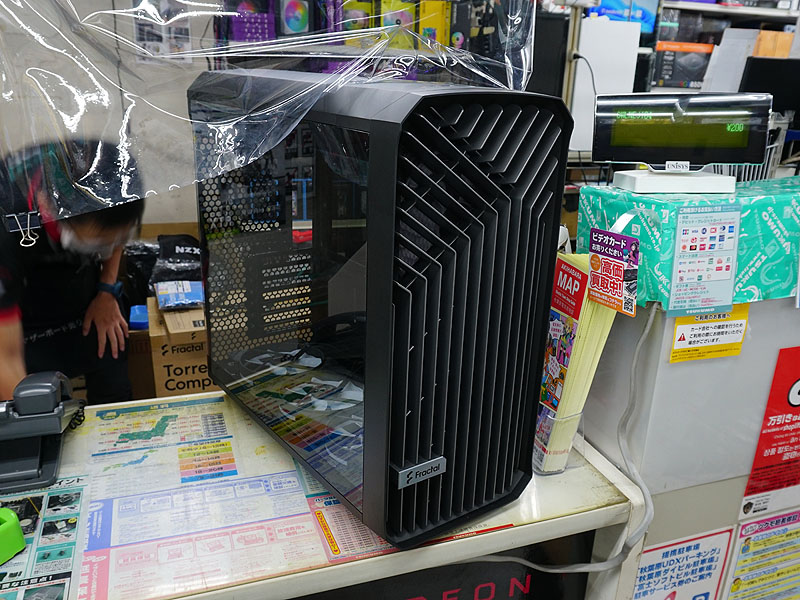 Fractal Designのエアフロー特化型PCケース「Torrent」、今週末から