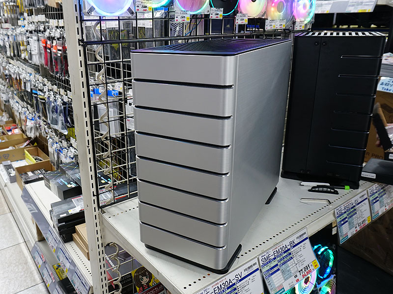 アビーのPCケースが4年ぶりに復活、高級タワー型ケース「smart EM30A」が発売 - AKIBA PC Hotline!