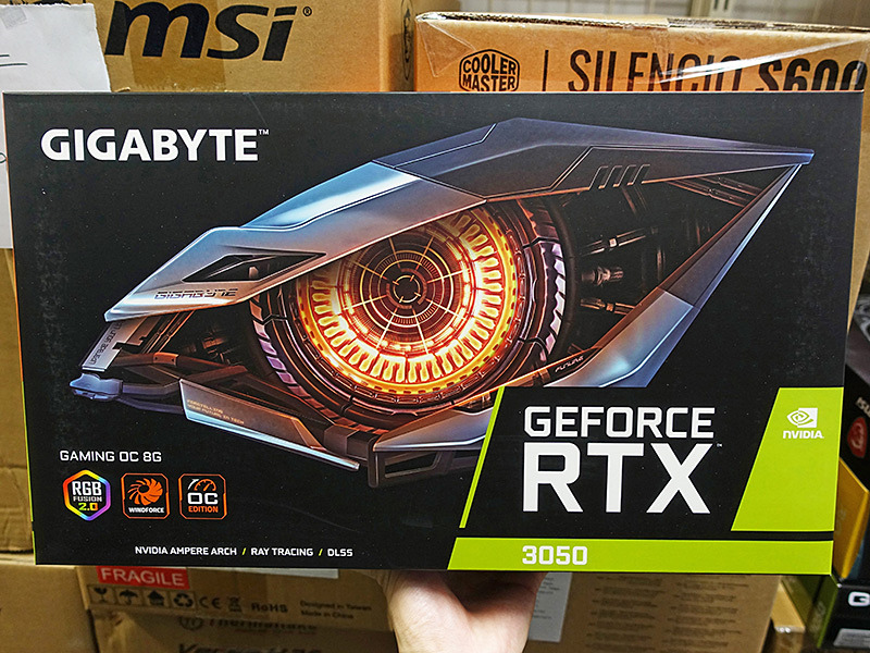 GIGABYTE「GeForce RTX 3050 GAMING OC 8G」は3連ファン仕様 - AKIBA