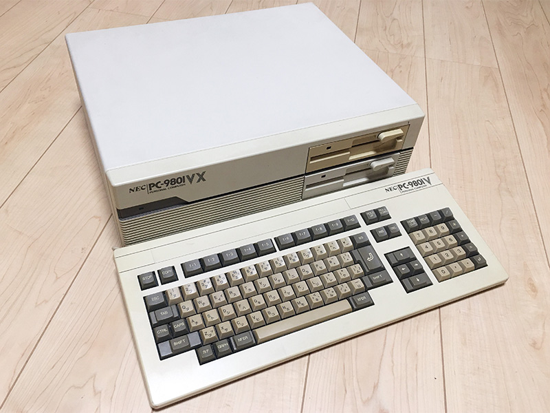 PC-98互換機の影響を受けて登場した「NEC PC-9801VX21 