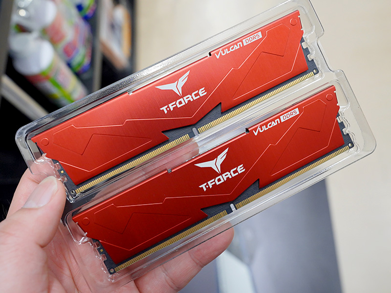 可愛いプレシャスレッド！/500GB/メモリ4GB/DVDマルチ/Corei3 Amazon.co.jp: Sharevdi G5 ミニPC Celeron J4125 （4C/4T 2.7