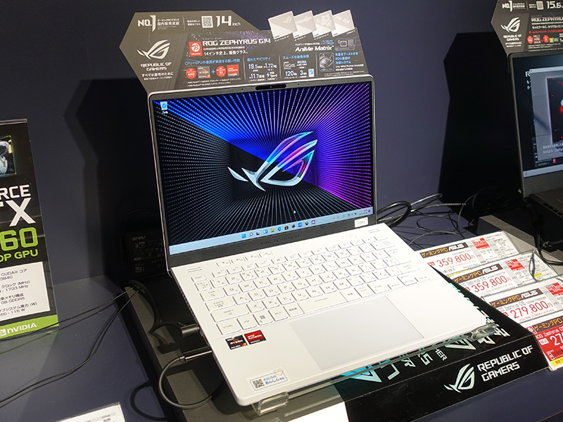 天板にドット絵を表示できる14インチノート「ROG Zephyrus G14」に新