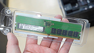 割引発見 DDR5メモリー16GB ジャンク 割引発見