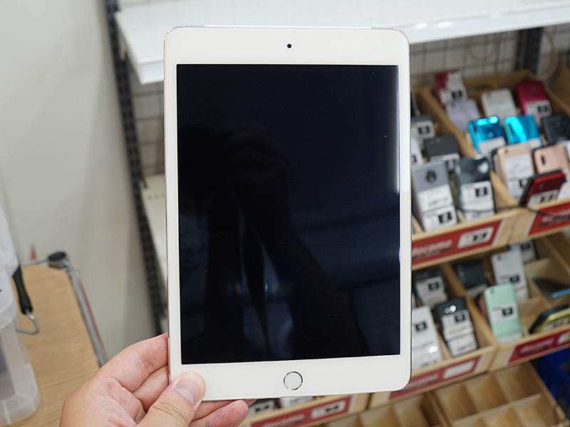iPad mini 4」128GBのセルラーモデルが22,000円！期間限定の中古セール 