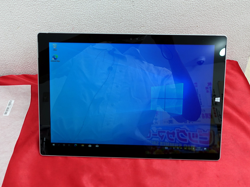 Surface Pro 3 256GB」が19,800円！メモリ8GBの中古品セール （取材中 ...