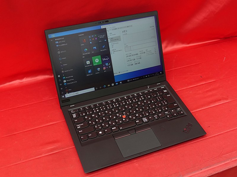 第8世代Core/16GBメモリ仕様の「ThinkPad X1 Carbon」が69,800円！中古 