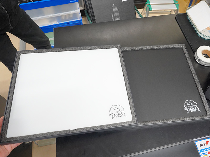 フルガラス製マウスパッド「SkyPAD 3.0」にMサイズ追加、価格は15,400