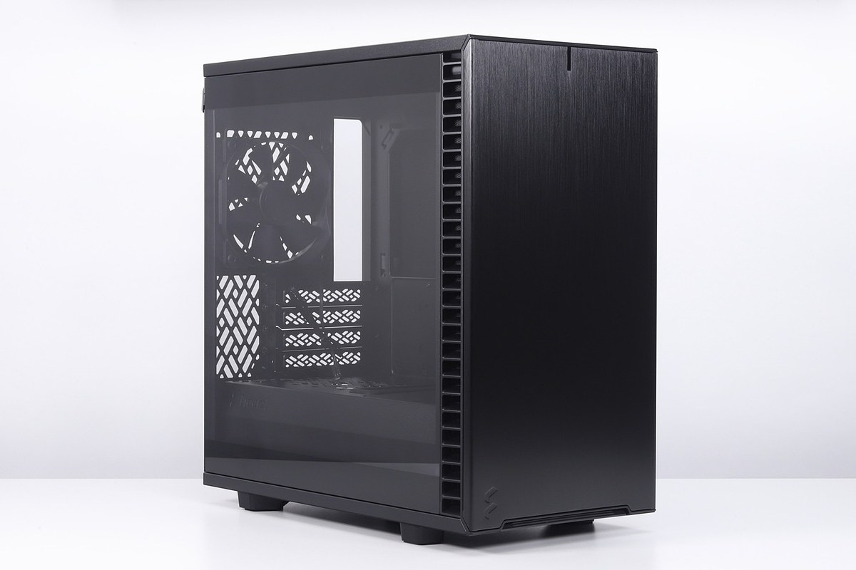 microATXケース「Fractal Design Define 7 Mini」の実機レビュー