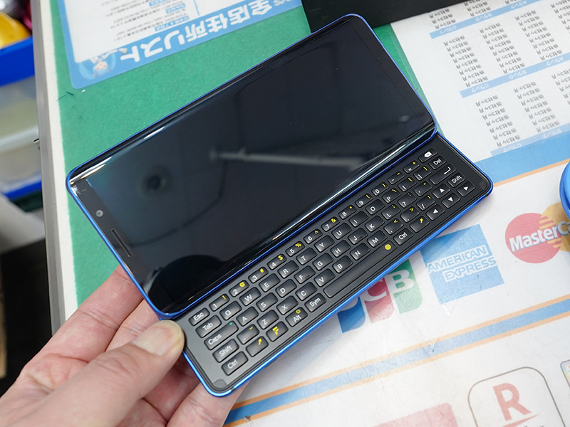 公式サイト 希少！ キーボード内臓スマホ f(x)tec pro1 スマートフォン 