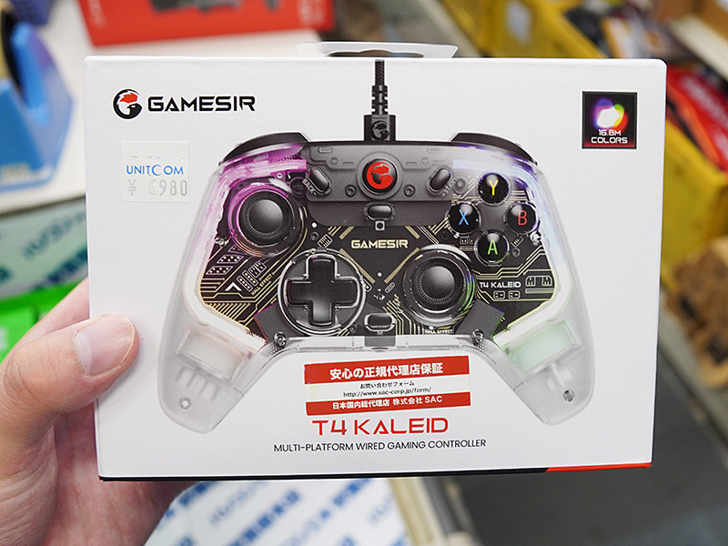 Nintendo Switch対応のゲームパッド「GameSir T4 Kaleid」が店頭 