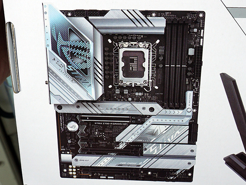 ASUS「ROG STRIX Z790-A GAMING WIFI」が発売、DDR5メモリ対応 - AKIBA