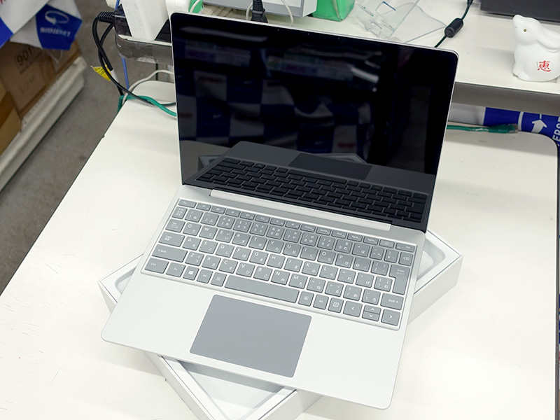 週末値下【ジャック】Microsoft Surface Laptop Go