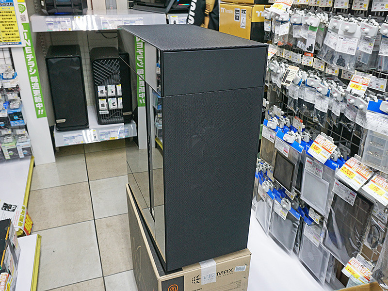 モジュールを組み合わせる自作PCケース「ModFree」が発売、工具不要で