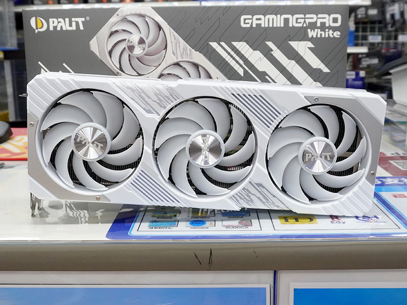 Palitの白いGeForce RTX 4070 Ti SUPERが店頭入荷 - AKIBA PC Hotline!