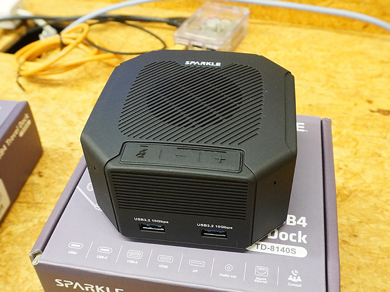 スピーカーフォン内蔵のUSB4ドック「SPARKLE TD-8140S」が入荷 - AKIBA