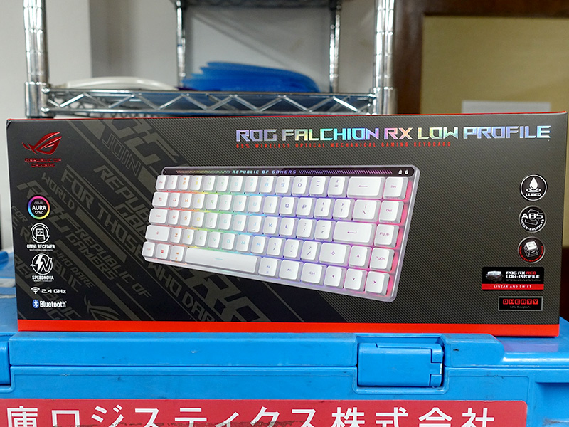 ASUSのロープロ65%キーボード「ROG Falchion RX Low Profile ASUSのロープロ65%キーボード「ROG Falchion RX Low Profile