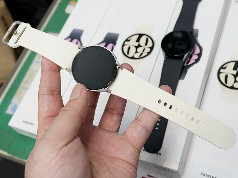 「Galaxy Watch6 LTE 40mm」が29,800円！イオシスで韓国版未使用品セール - AKIBA PC Hotline!