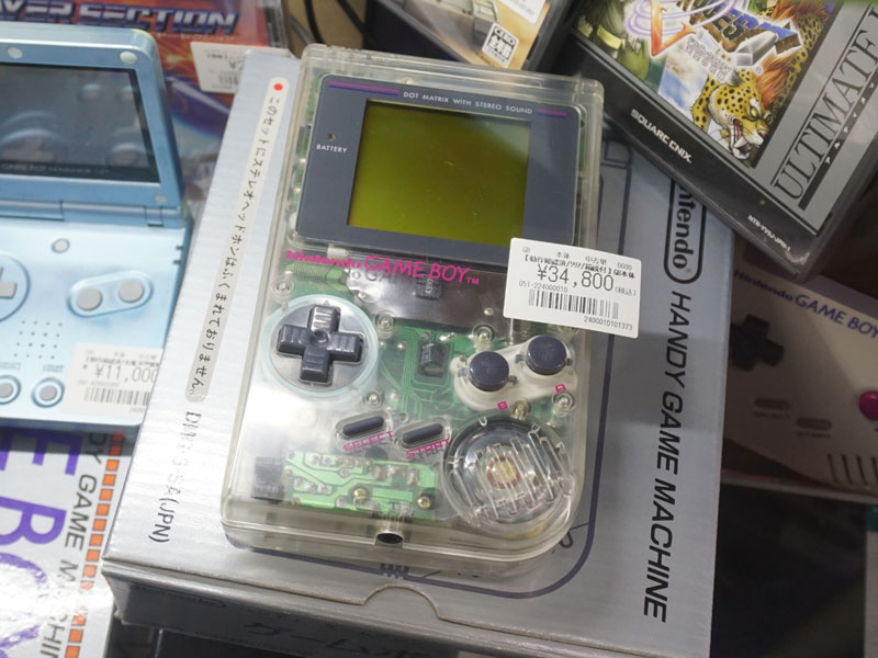 初代ゲームボーイのクリアモデルが34,800円！中古品の高値続く。動か 