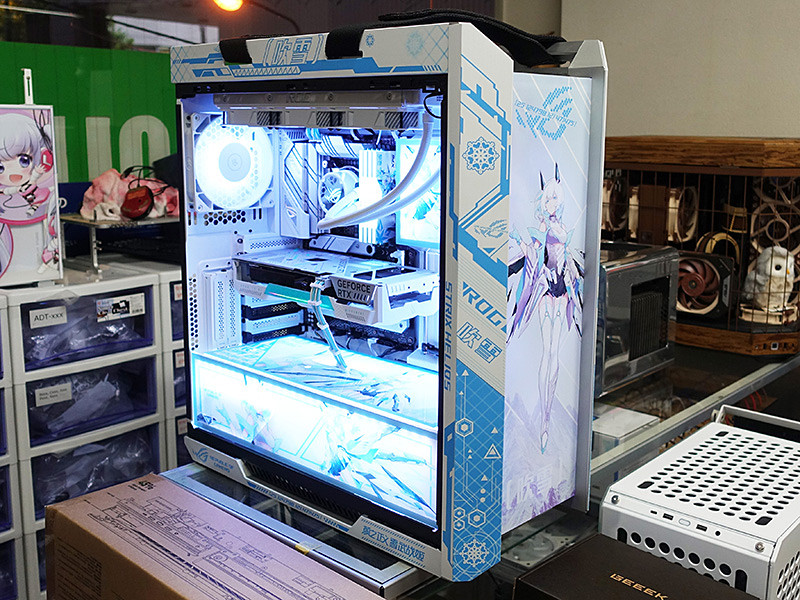 ASUS ROG中国のキャラ「吹雪」テーマのゲーミングPCがオリオスペックで展示中 - AKIBA PC Hotline!