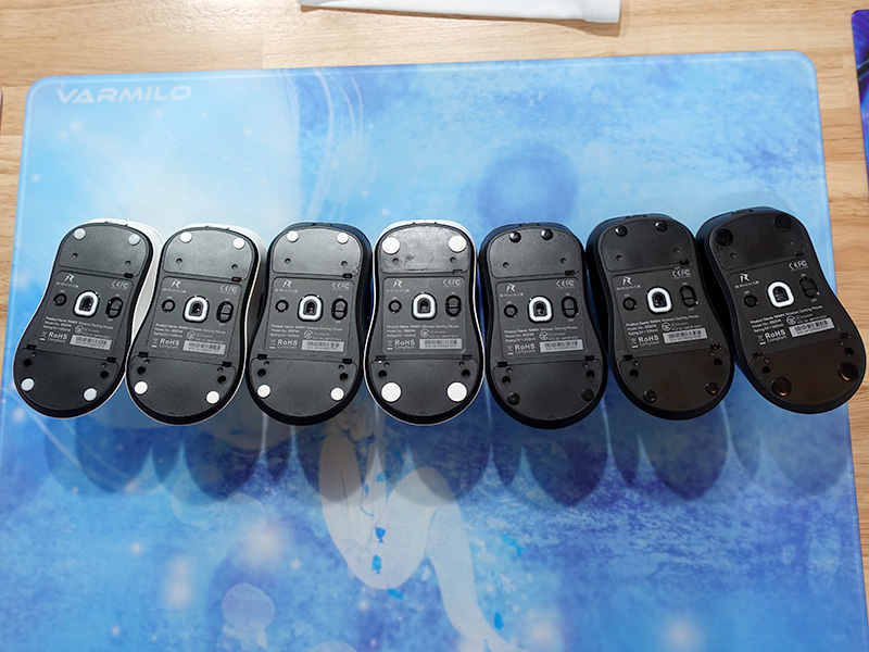 クッション層+直径10mmのドットソールなど、Owepoweの汎用マウスソール