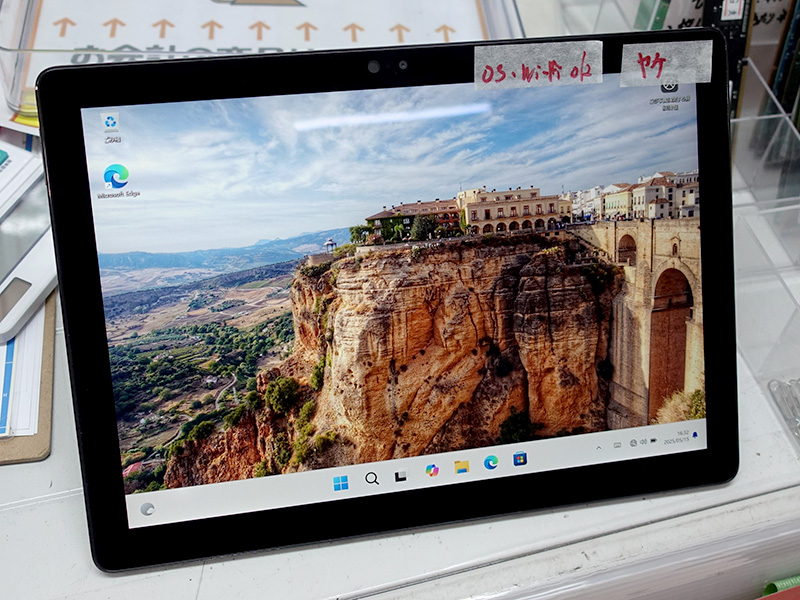 12.5タブレットPC Core 8世代I7 V82/FL 8GB 256GB 12.5タブレットPC Core 8世代I7 V82/FL 8GB 256GB - メルカリ