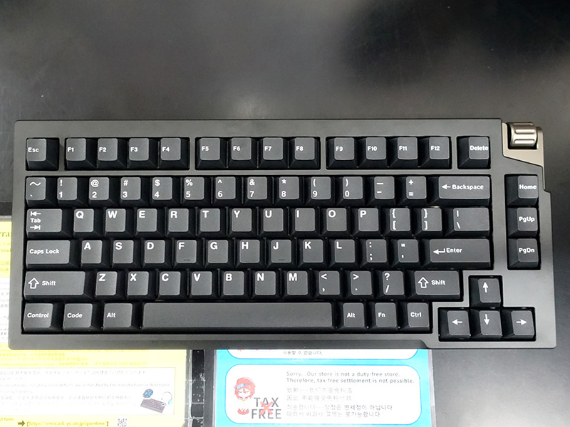 スクロールホイール搭載の75%メカニカルキーボード「LUMINKEY 75 V2