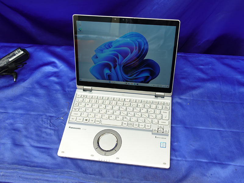 Core i5-8365U搭載の高解像度2in1ノートが34,800円、中古PCセール