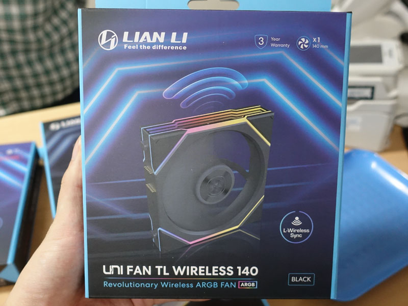 Lian Liのワイヤレス機構搭載ファン「UNIFAN TL Wireless」に