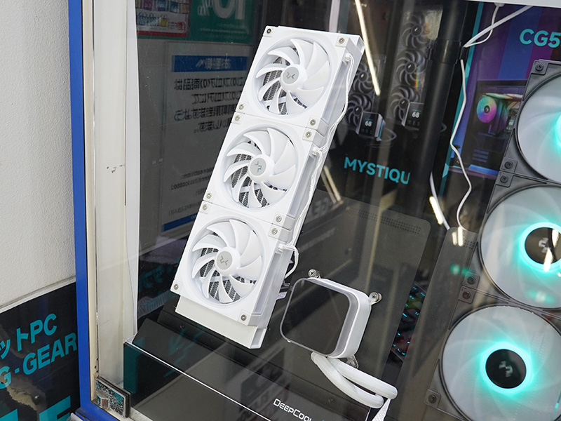 DeepCoolの簡易水冷CPUクーラー「LQ」にホワイトモデル